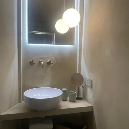펜션 Duomo Tiny House In Center Of *