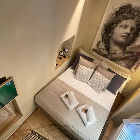 Duomo Tiny House In Center Of