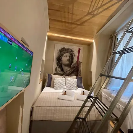 펜션 Duomo Tiny House In Center Of *
