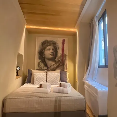 Hébergement de vacances Duomo Tiny House In Center Of